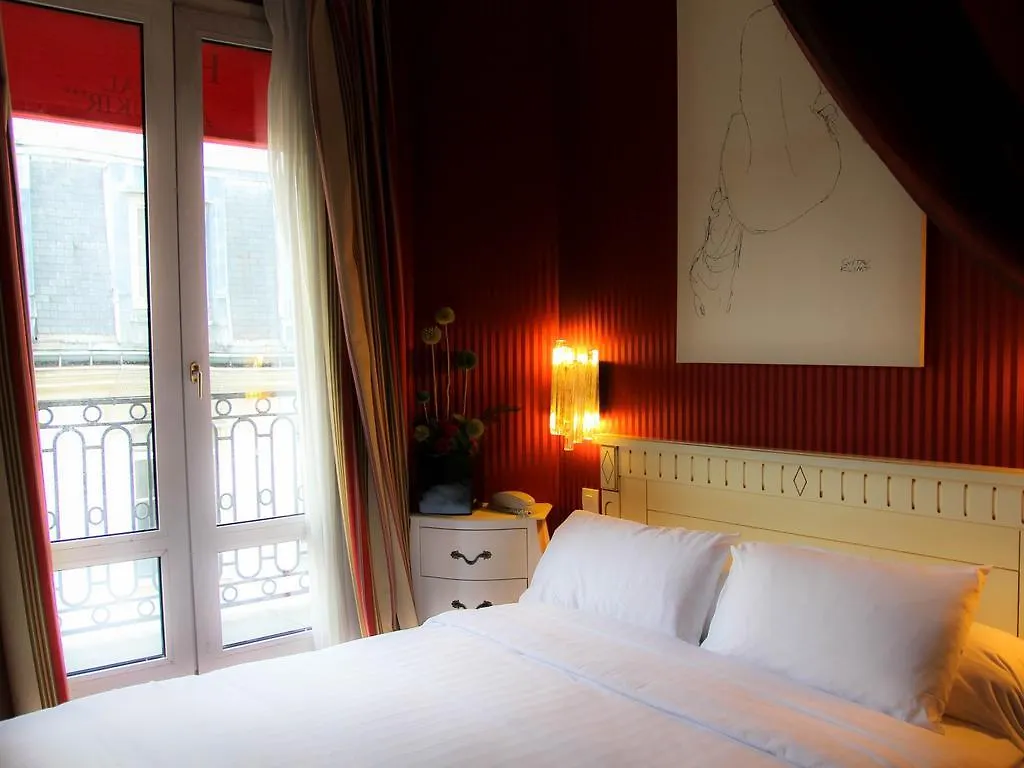 Royal Aboukir Paris contacts