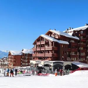 Village Montana Aparthotel Val Thorens